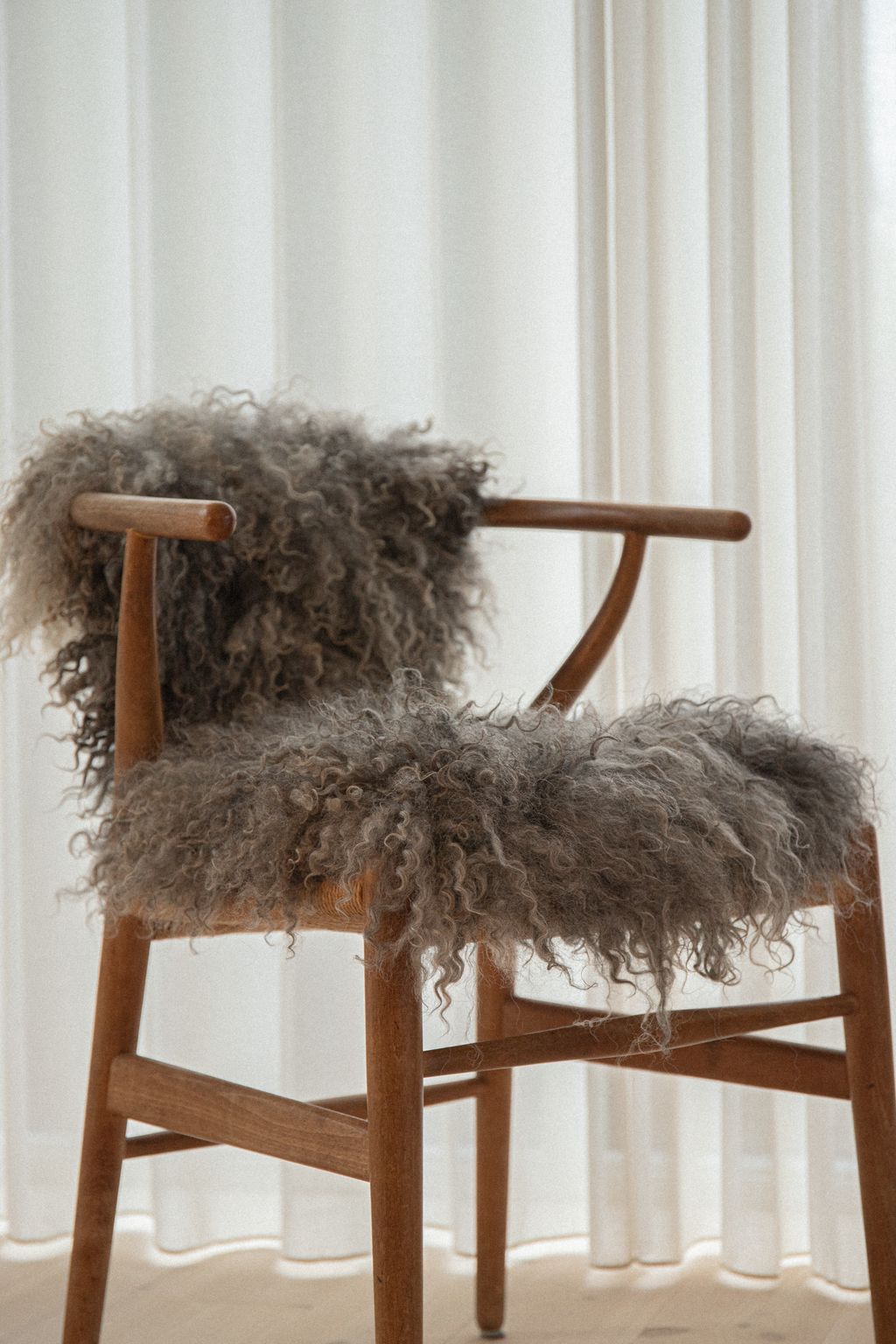 Hvile Y Uld Signatur