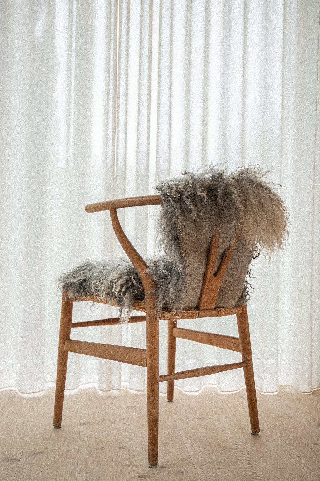 Hvile Y Uld Signatur